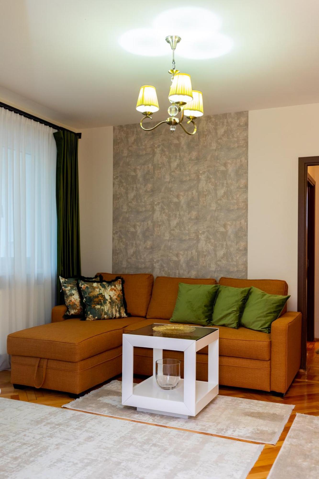 Apartament Octavia Hunedoara Exterior foto